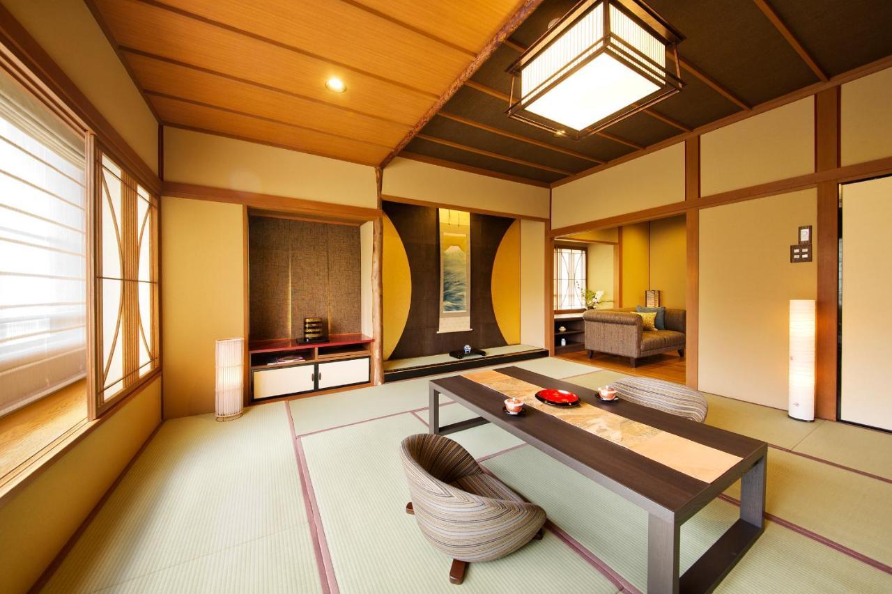 Kanazawa Hyakurakusou 外观 照片